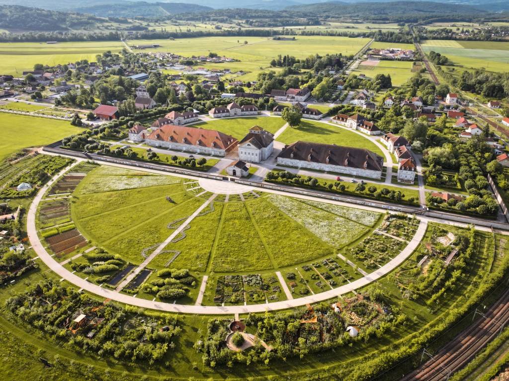 La Saline royale, un parc de 30&nbsp;jardins